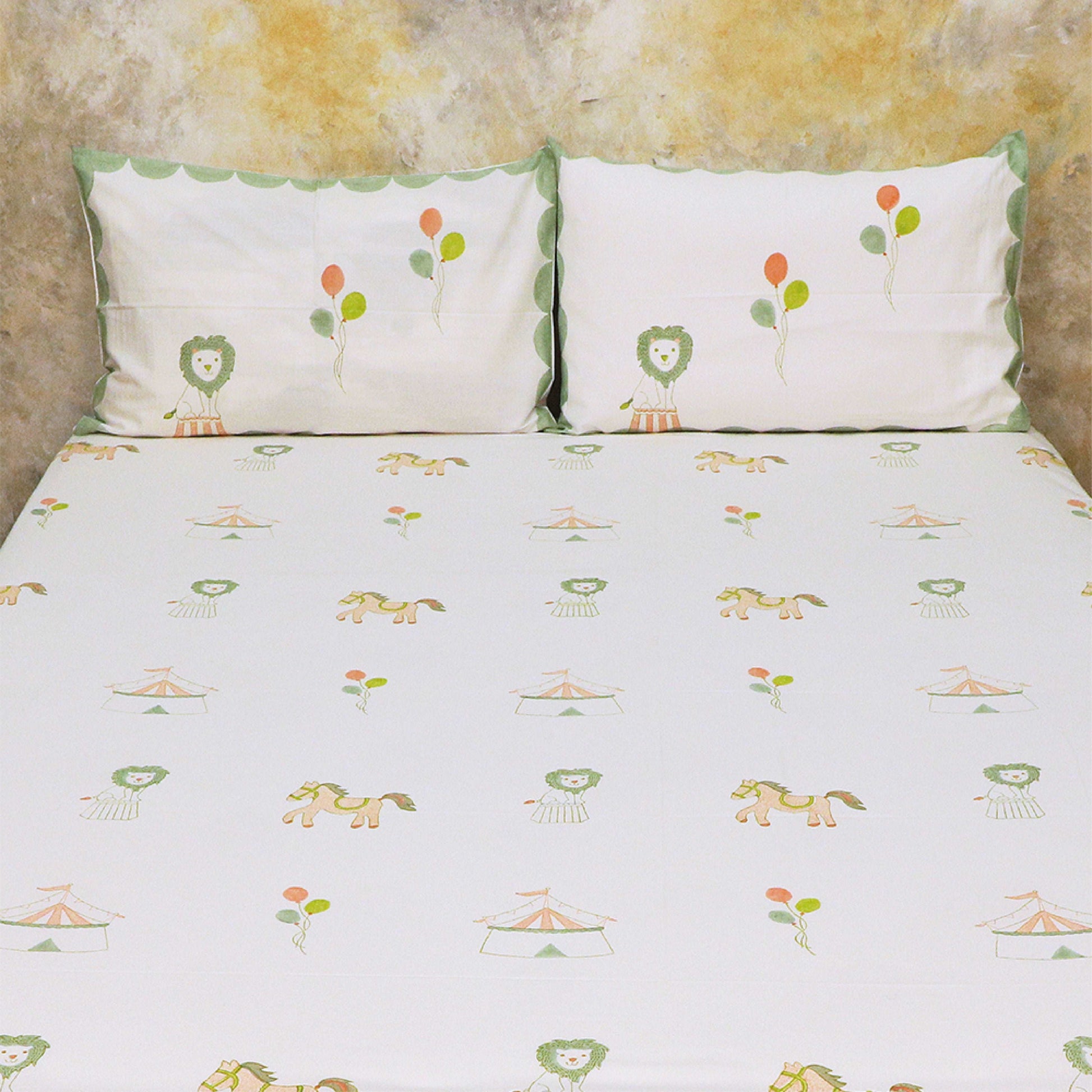 Bed Set- I am going to the circus