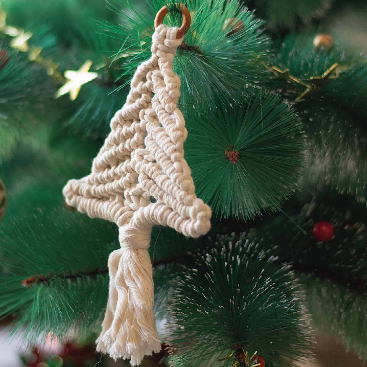 Christmas Ornament - Macrame Tree