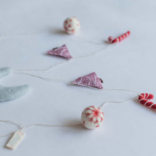 Bunting - Snowy Dew