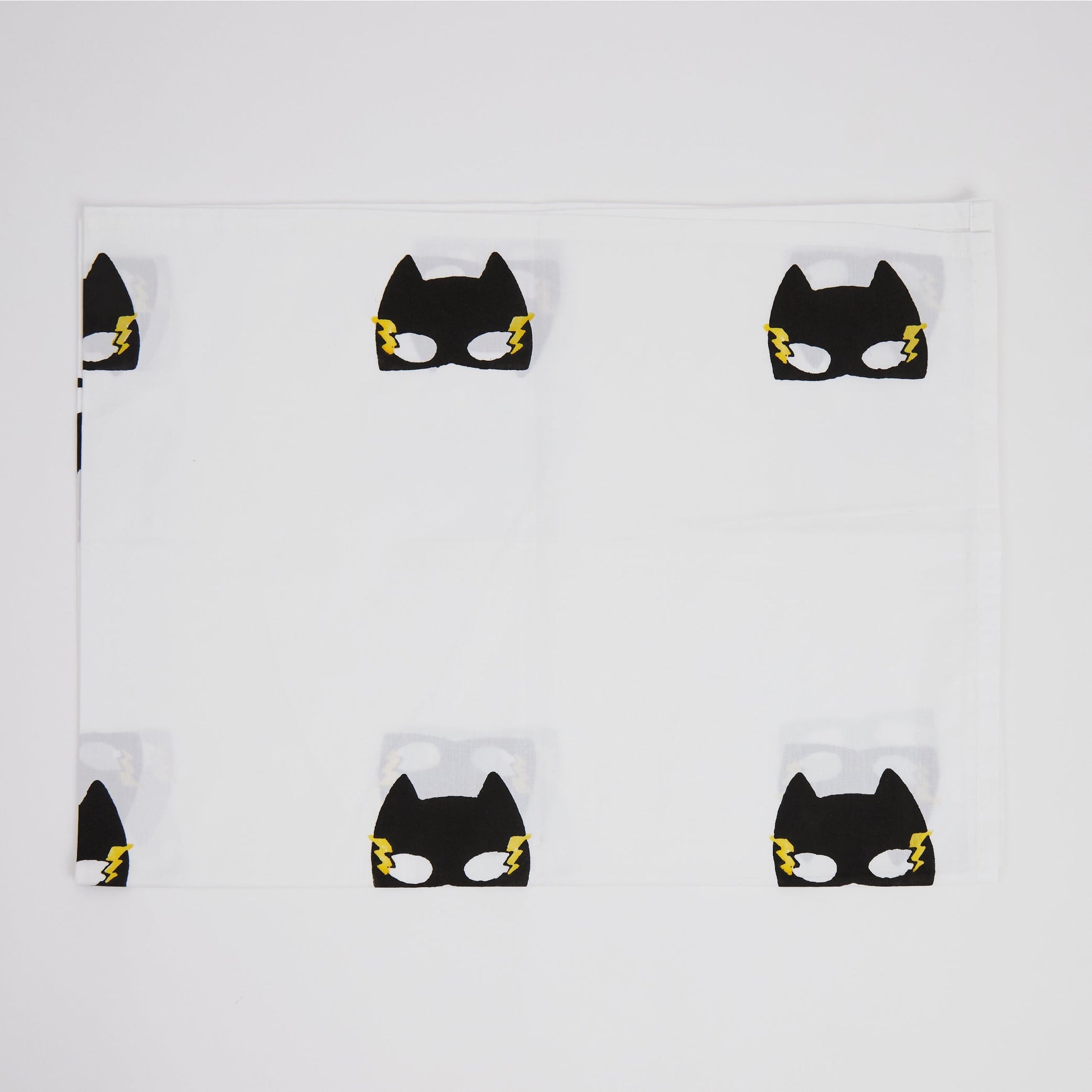 Cot Bedding Set- Superbaby flies over Town Masaya Home