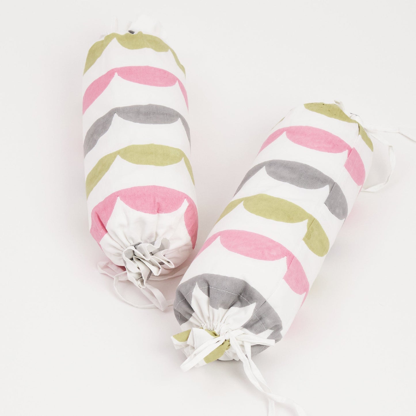 Cot Bedding Set- The Adventures of Mamma & Little Ollie Masaya Home