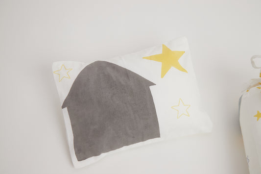 Cot Pillow - Shapes