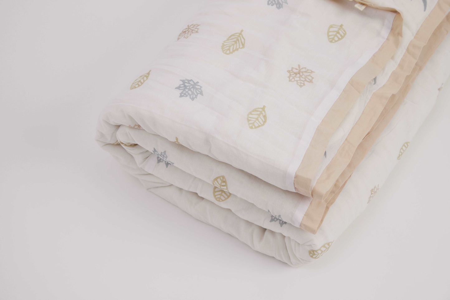 Quilt- K For Koala - Beige